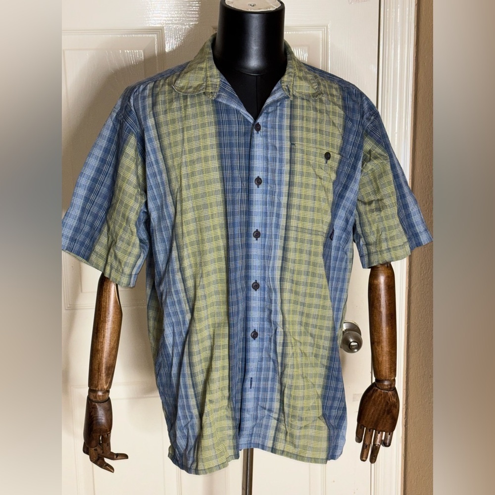Patagonia Men's Button Front Shirt Short Sleeve Seersucker Striped Plaid Large‌ - Picture 6 of 11